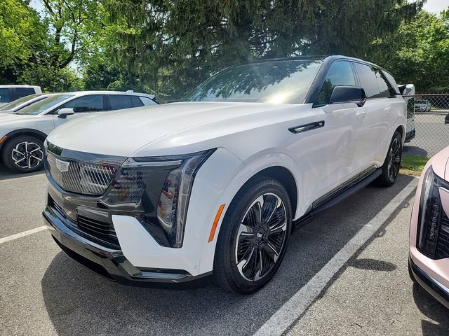 Used 2025 Cadillac Escalade IQ Sport 2 AWD/4WD image 1