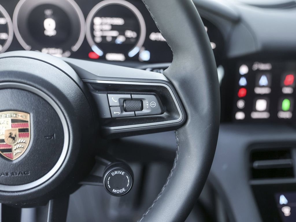 Certified 2025 Porsche Taycan image 22