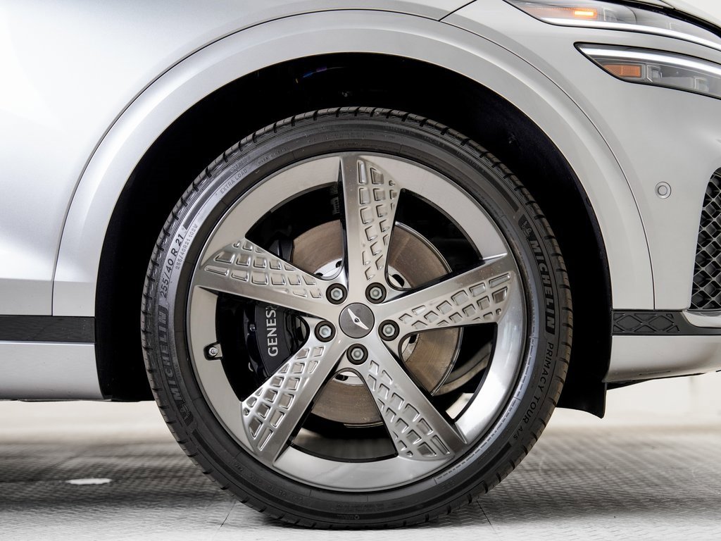 Used 2025 Genesis GV70 3.5T Sport w/ Sport Advanced Package image 27