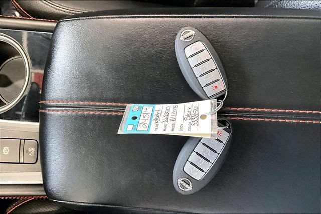 Used 2024 Nissan Altima 2.5 SR AWD/4WD image 40