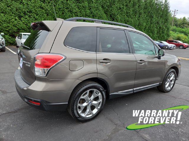 Used 2017 Subaru Forester 2.5i Touring AWD/4WD image 7