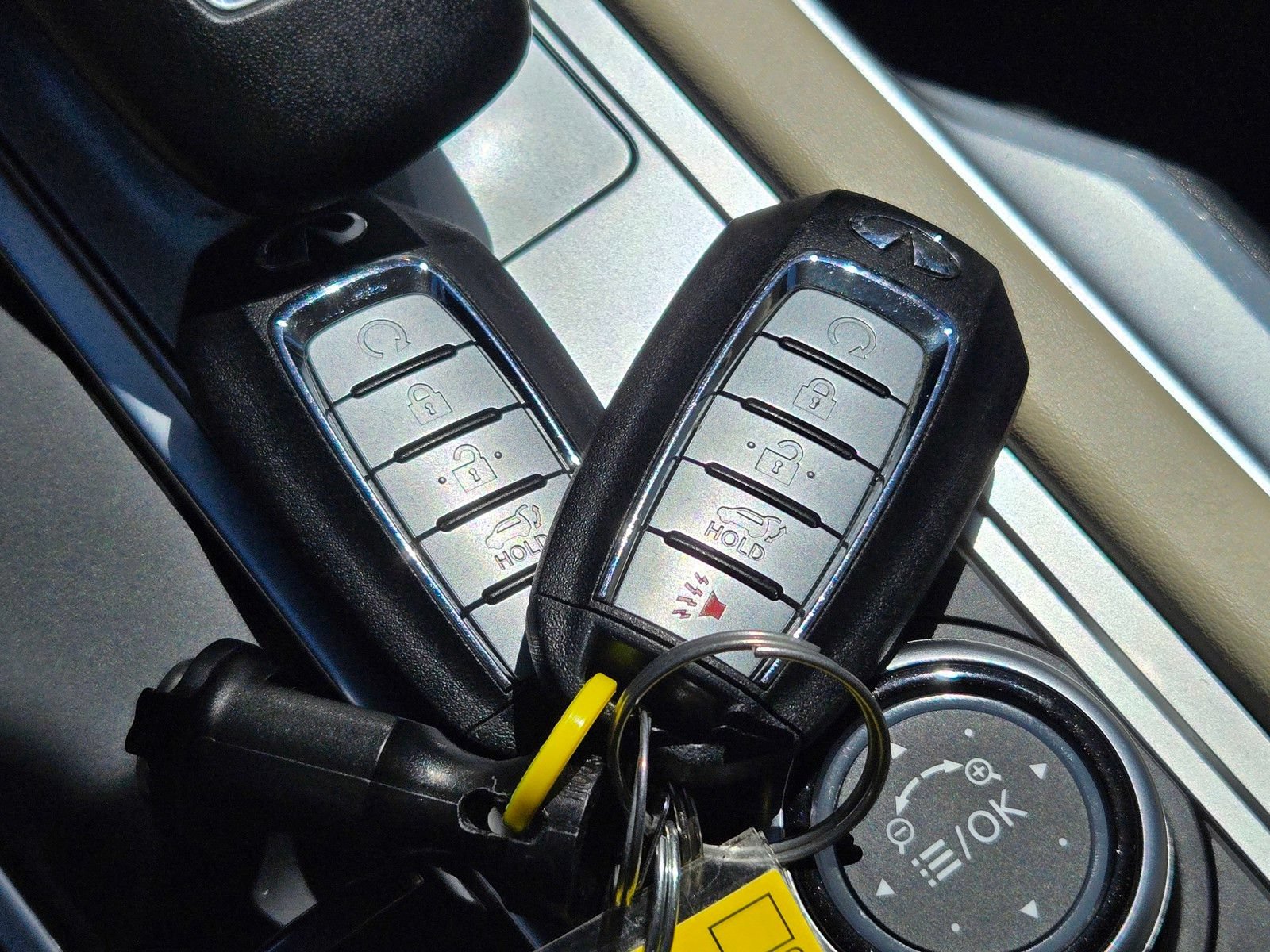 Used 2023 INFINITI QX60 Luxe w/ Cargo Package FWD image 34