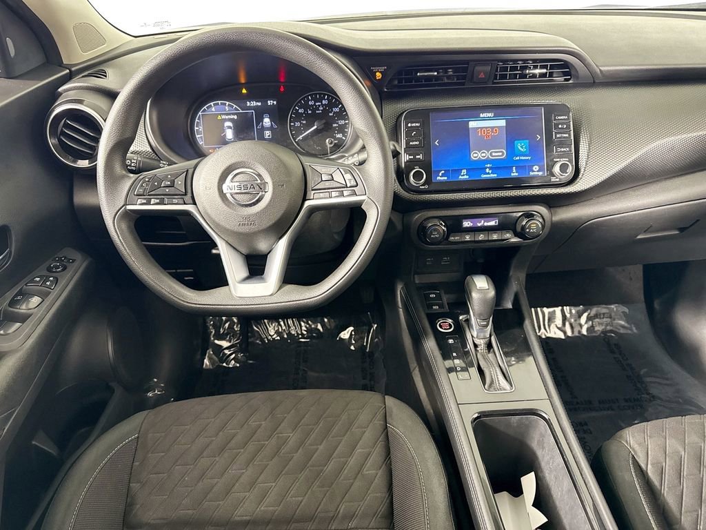 Used 2021 Nissan Kicks SV image 23