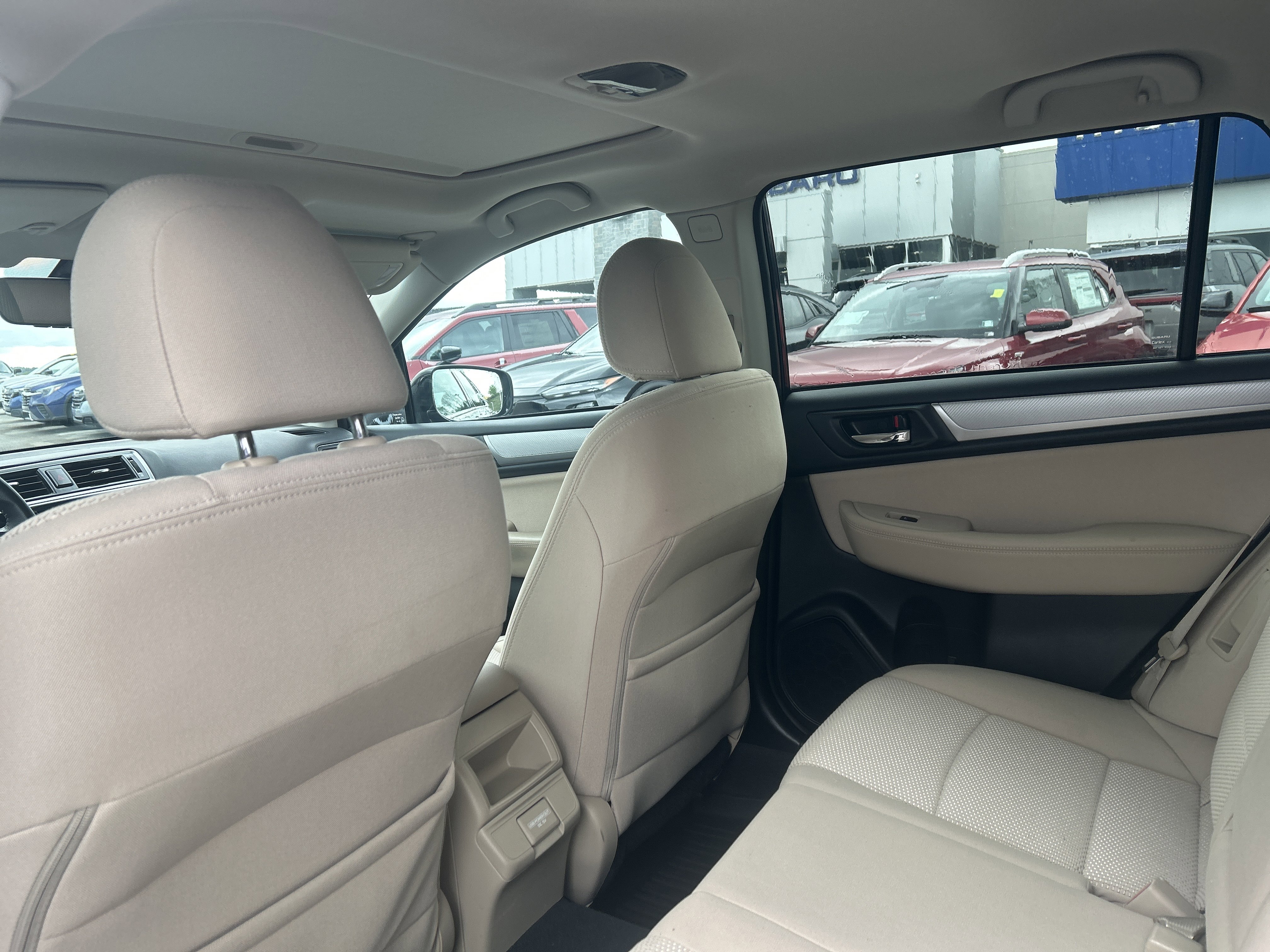Used 2018 Subaru Outback 2.5i Premium AWD/4WD image 33