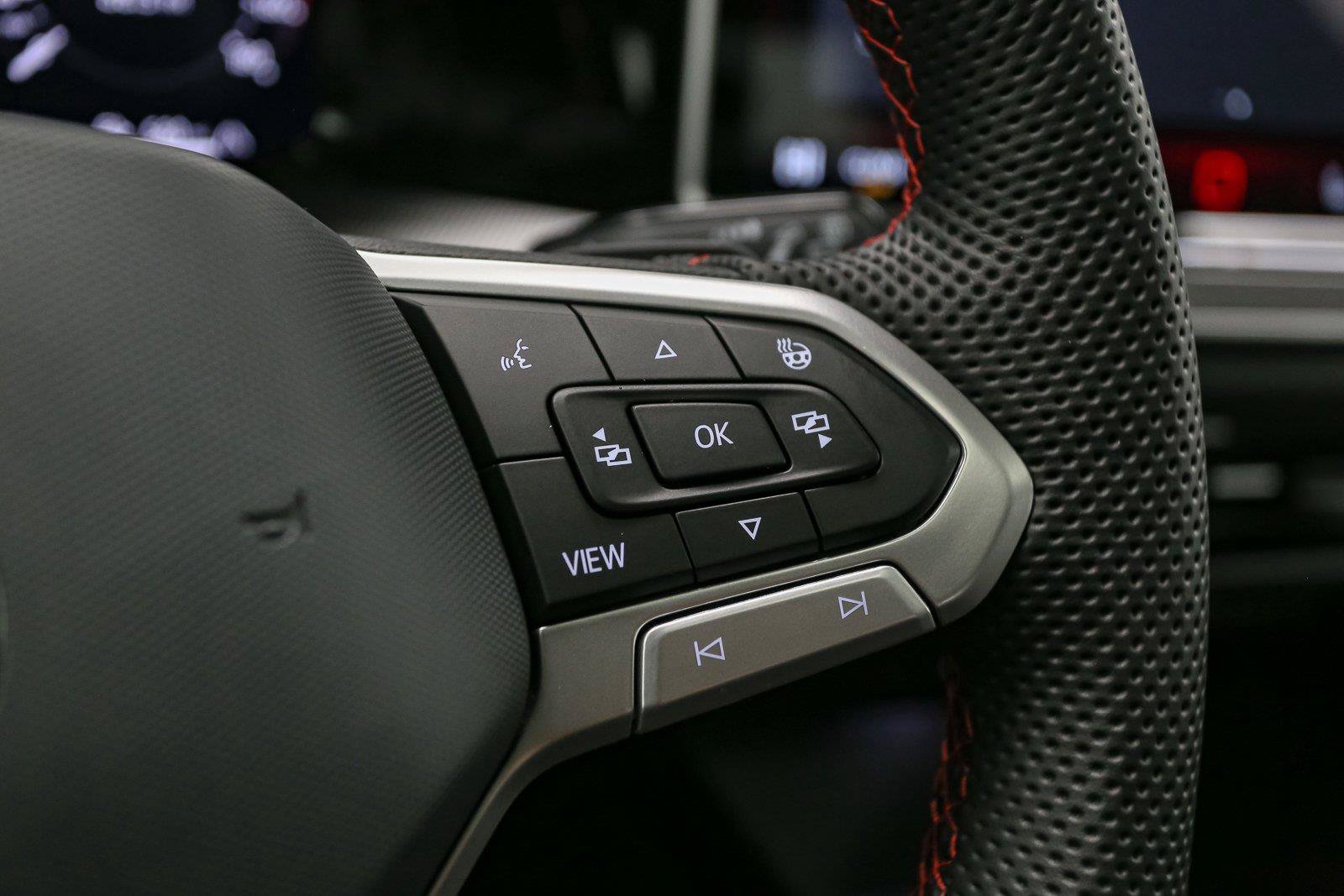 New 2026 Volkswagen GTI SE FWD image 23