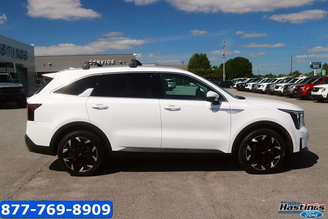 Used 2025 Kia Sorento SX FWD image 4
