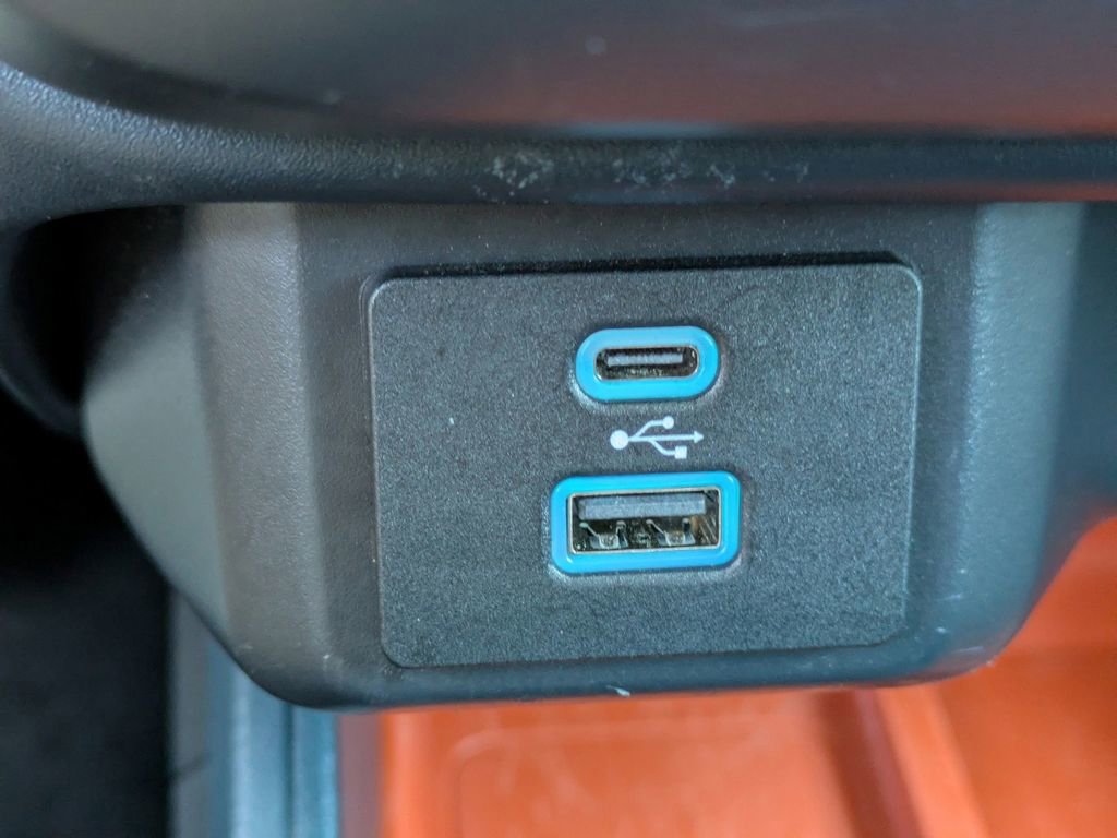 Used 2024 Ford Maverick XLT image 23