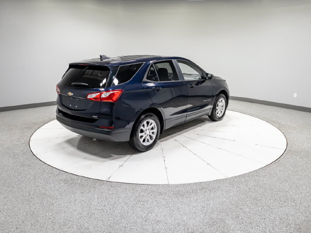 Used 2020 Chevrolet Equinox LS AWD/4WD image 26