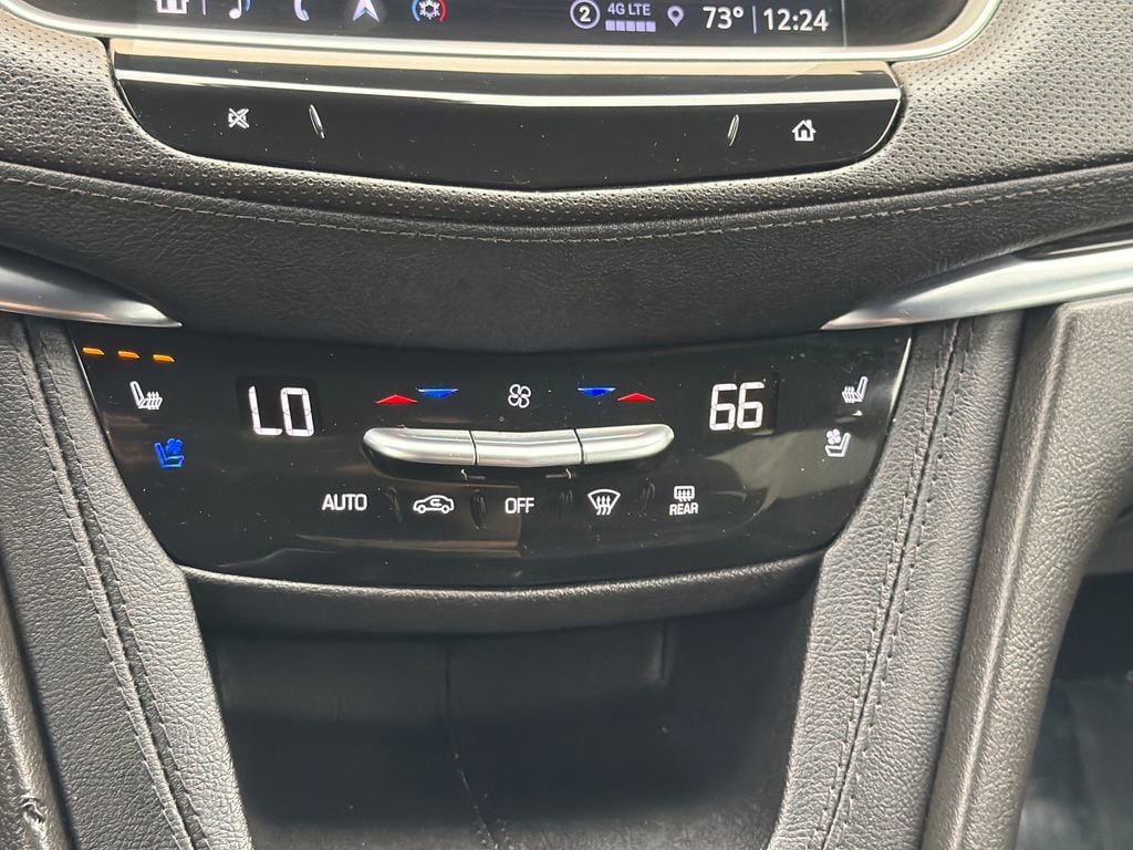 Certified 2023 Cadillac XT5 Premium Luxury w/ Technology Package AWD/4WD image 9