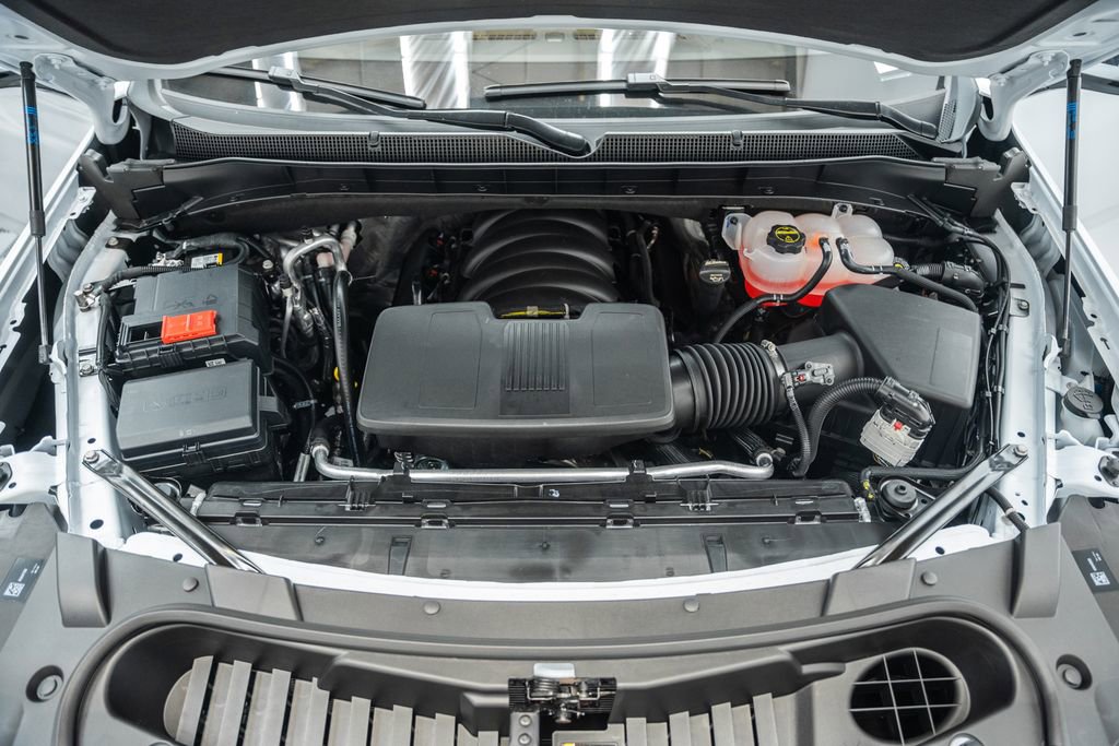 New 2026 Chevrolet Suburban Premier w/ Sun And Tow Package AWD/4WD image 22