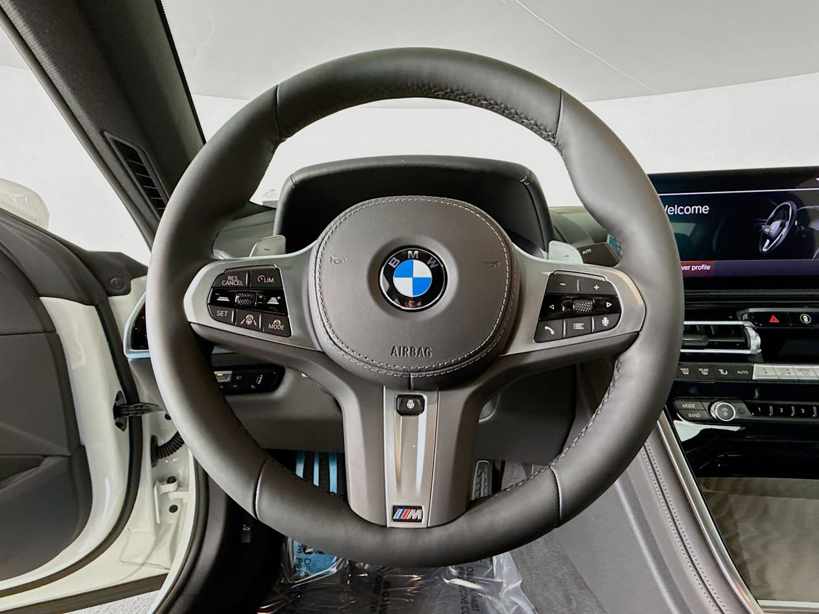 New 2026 BMW 840i RWD image 11