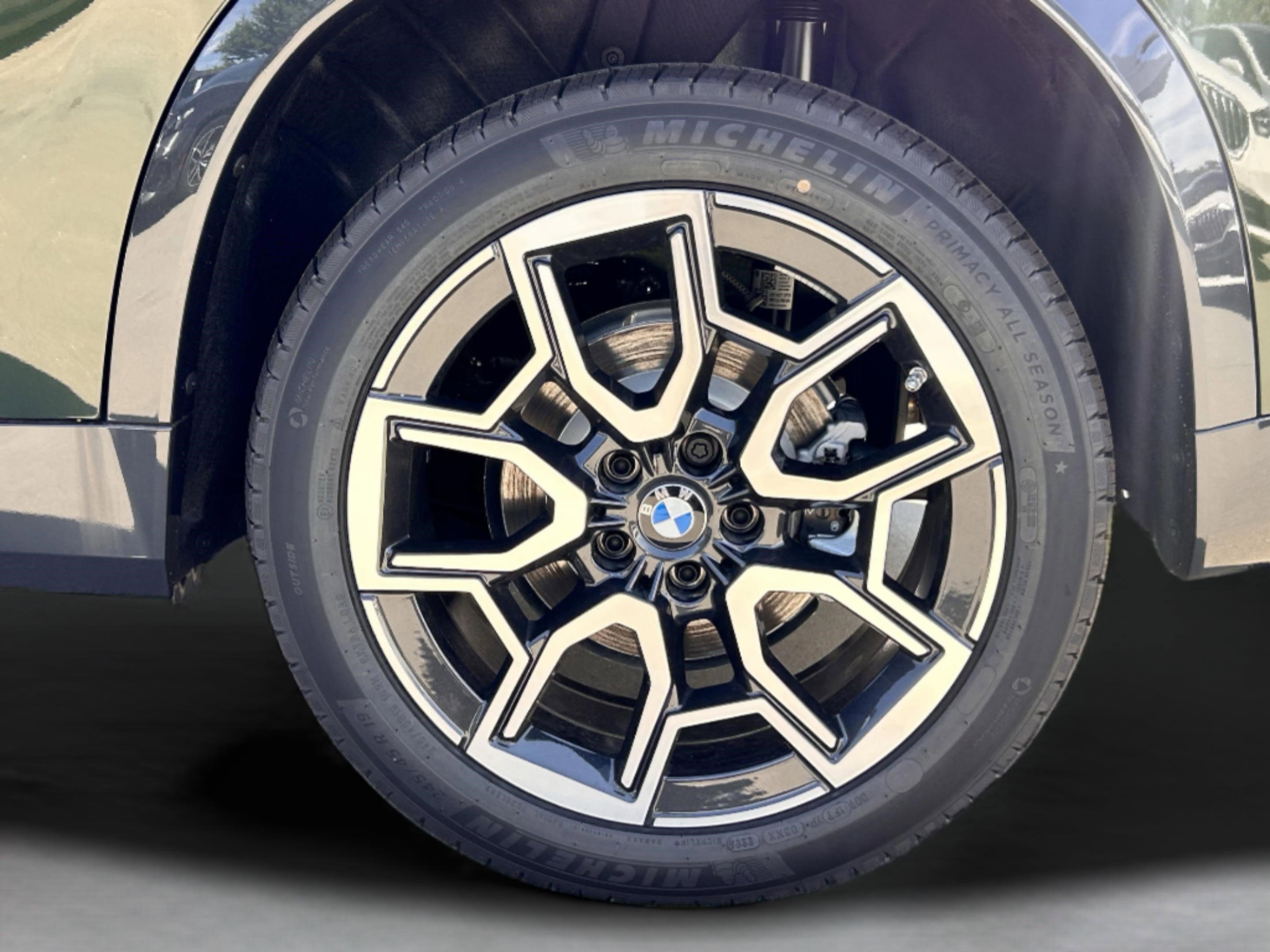 Used 2025 BMW X1 xDrive28i w/ Technology Package AWD/4WD image 33