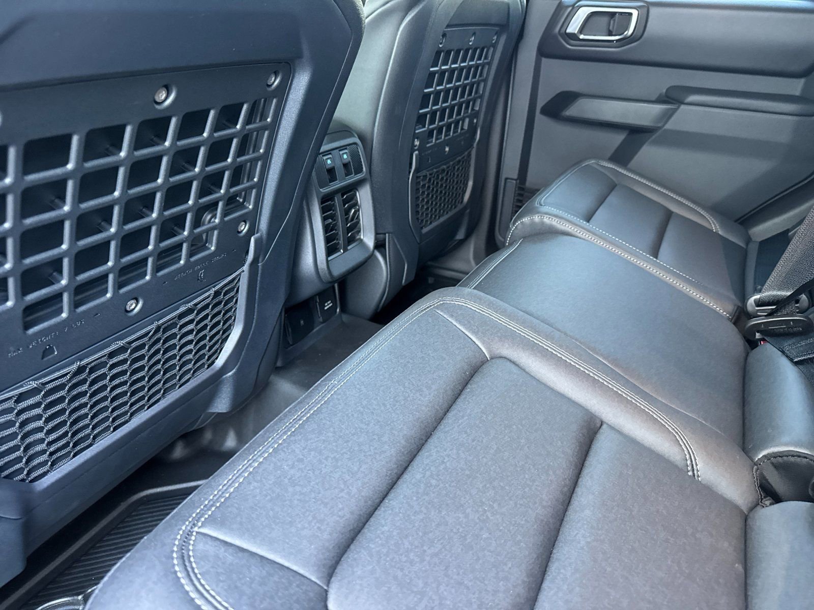 New 2025 Ford Bronco Badlands image 12