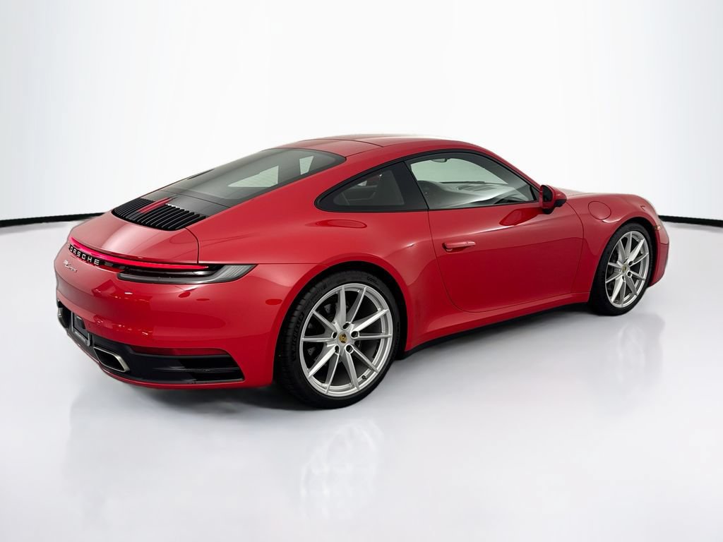 Used 2024 Porsche 911 Carrera RWD image 5