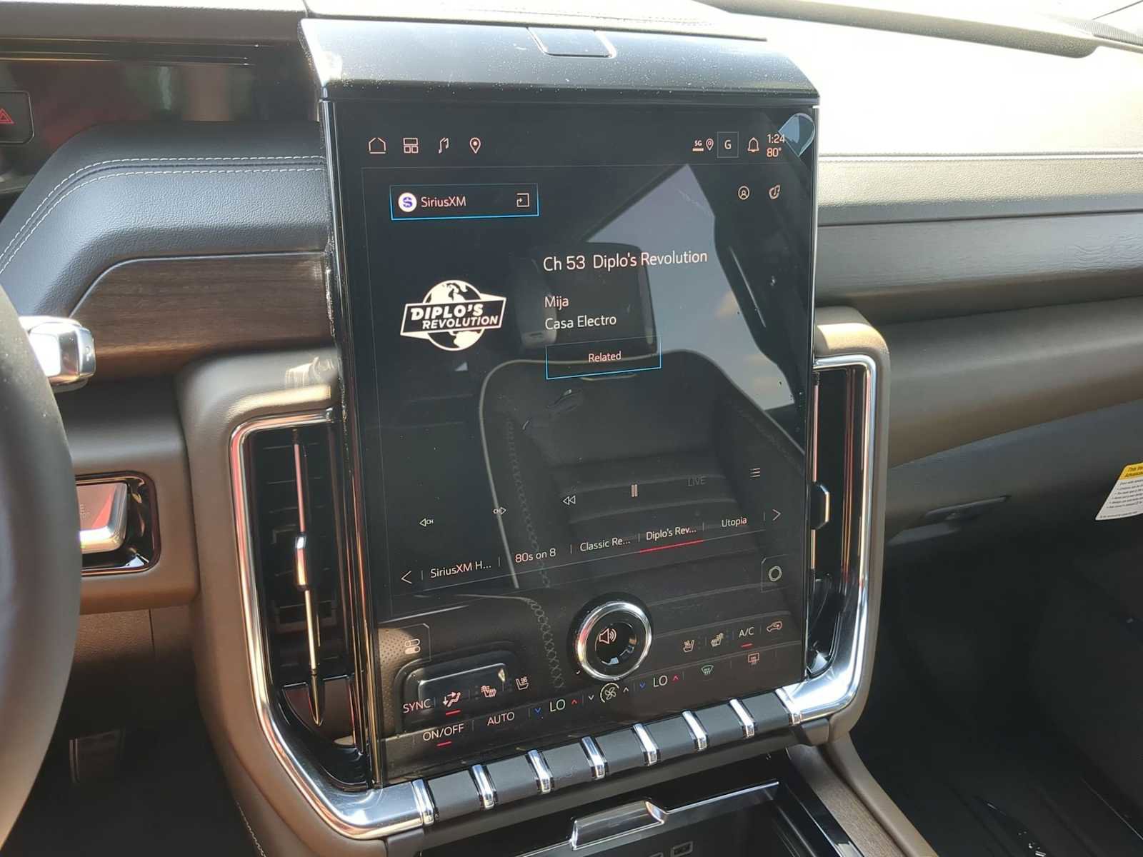 New 2026 GMC Yukon Denali Ultimate image 19