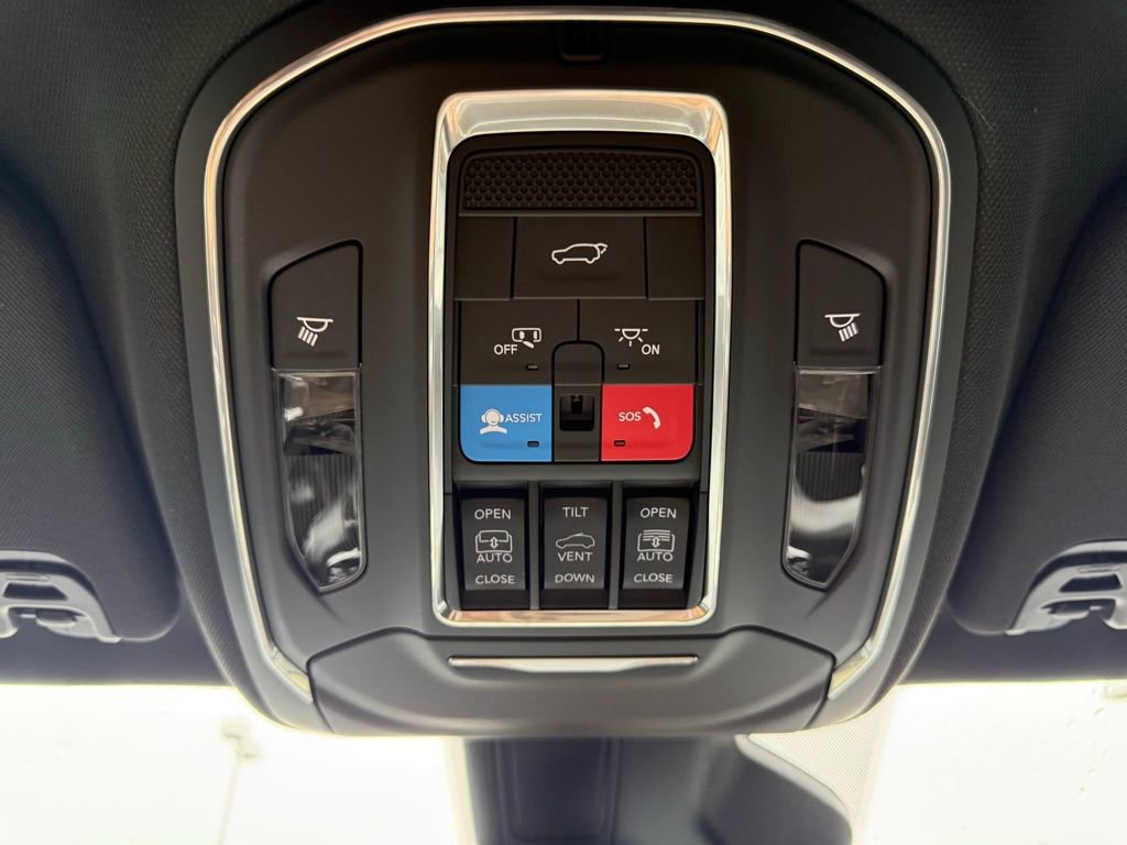 New 2026 Jeep Grand Wagoneer L 4WD image 27