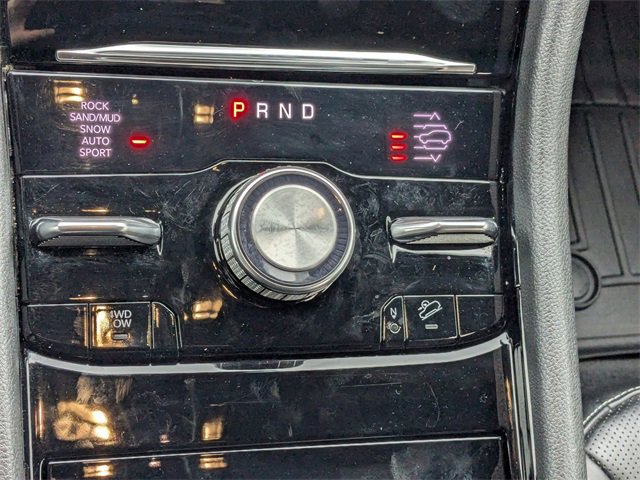 Used 2022 Jeep Grand Cherokee Overland image 21