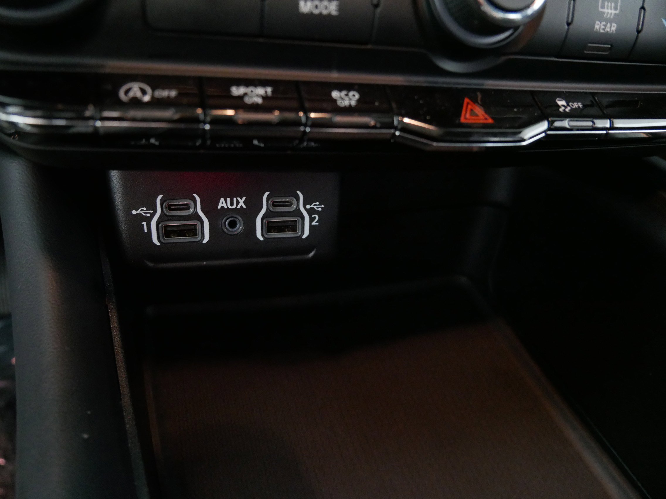 Used 2024 Dodge Durango SXT image 29