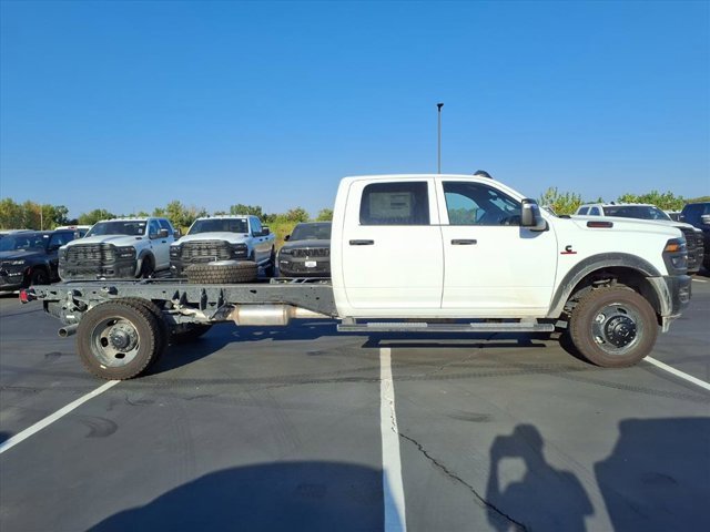 New 2026 RAM 5500 Tradesman image 16