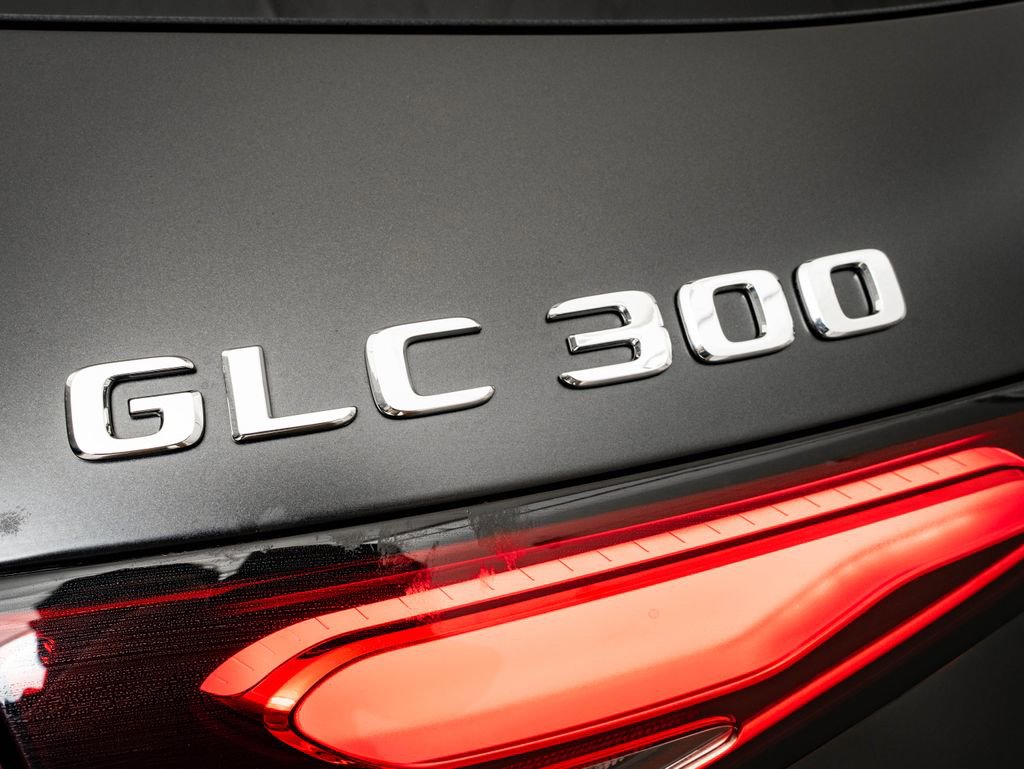 New 2026 Mercedes-Benz GLC 300 4MATIC image 19