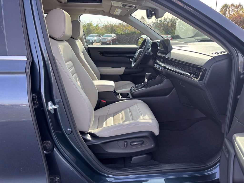 Used 2023 Honda CR-V EX-L image 27