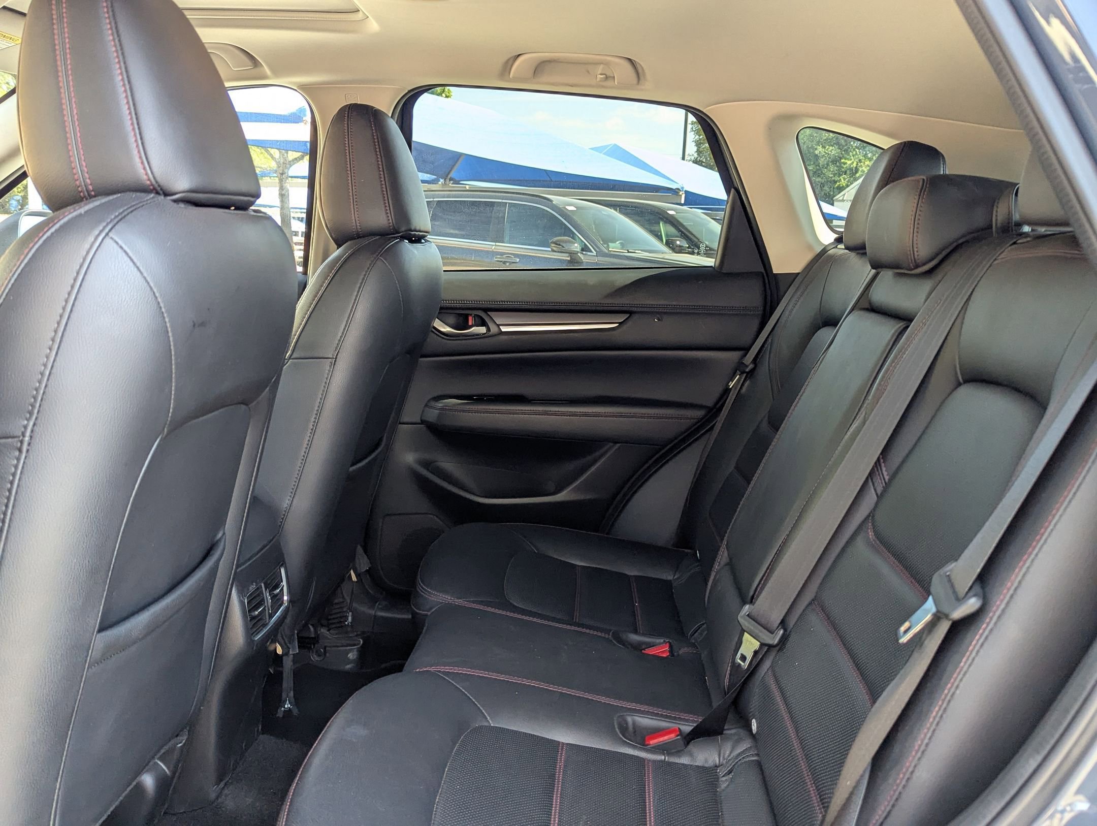 Used 2024 MAZDA CX-5 Carbon Edition image 13