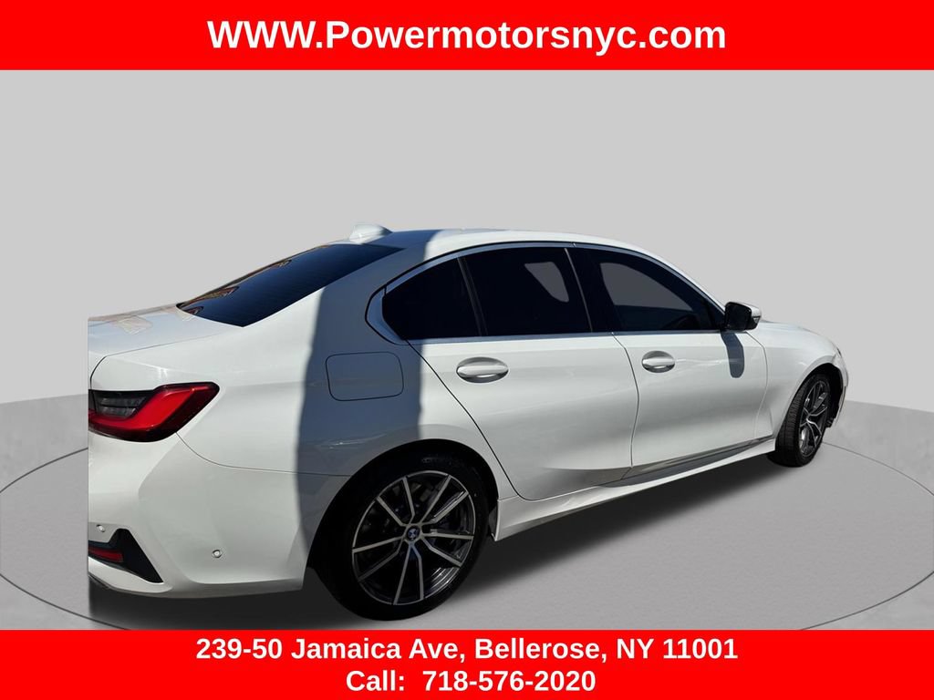 Used 2021 BMW 330i Sedan w/ Convenience Package RWD image 4