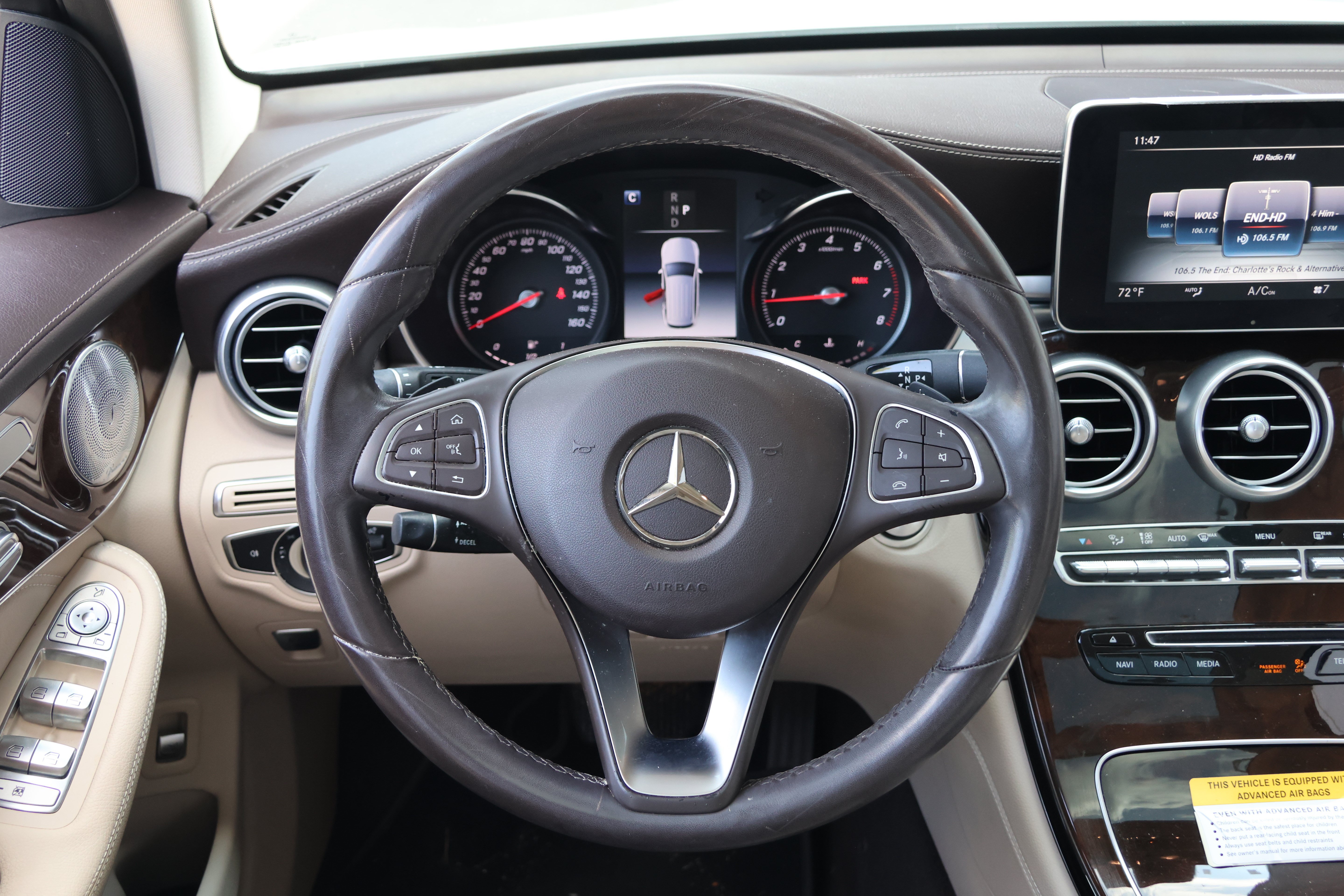 Used 2018 Mercedes-Benz GLC 300 4MATIC image 17