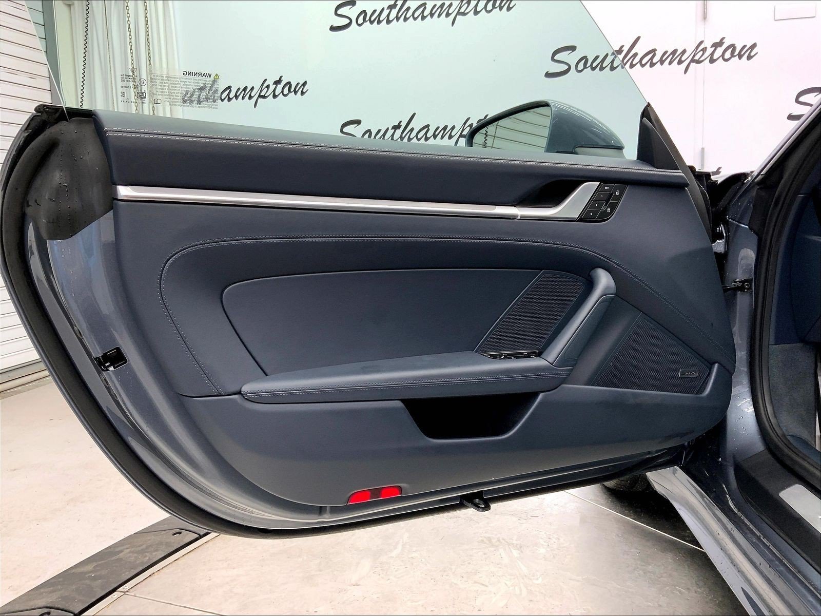 Certified 2026 Porsche 911 Carrera RWD image 28