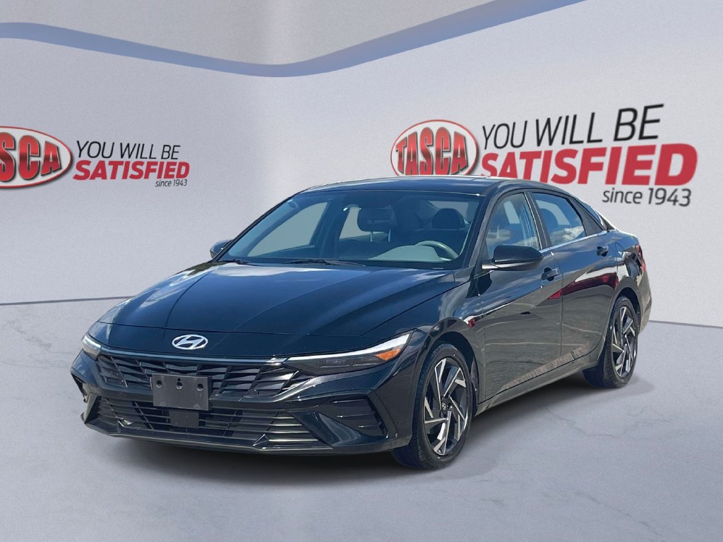 Certified 2024 Hyundai Elantra SEL w/ Convenience Package FWD image 4