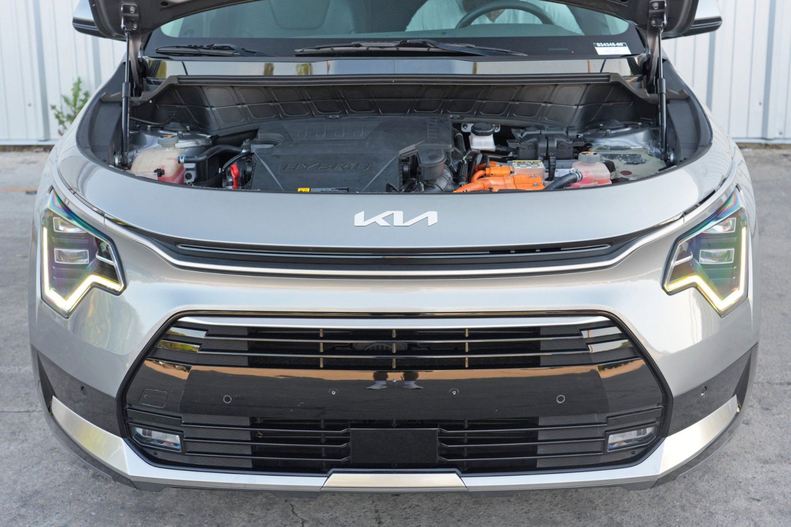 Used 2023 Kia Niro SX Touring image 7