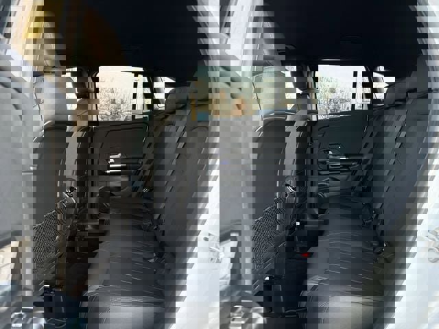 Used 2025 Mercedes-Benz GLA 250 image 14