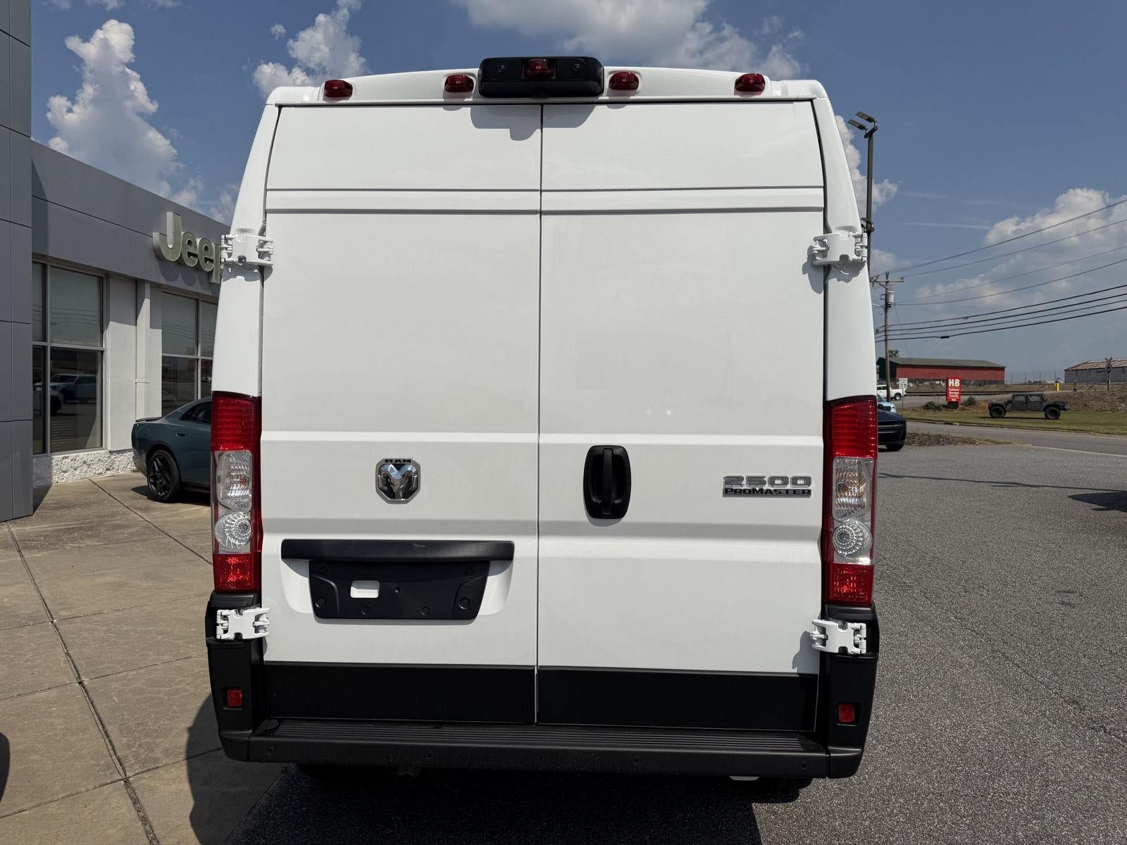 New 2026 RAM ProMaster 2500 w/ Convenience Group FWD image 10