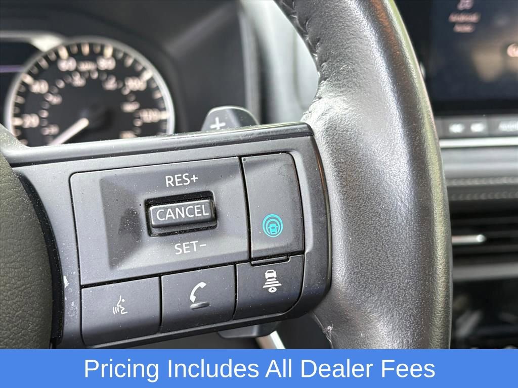 Used 2024 Nissan Rogue SV w/ SV Premium Package AWD/4WD image 13