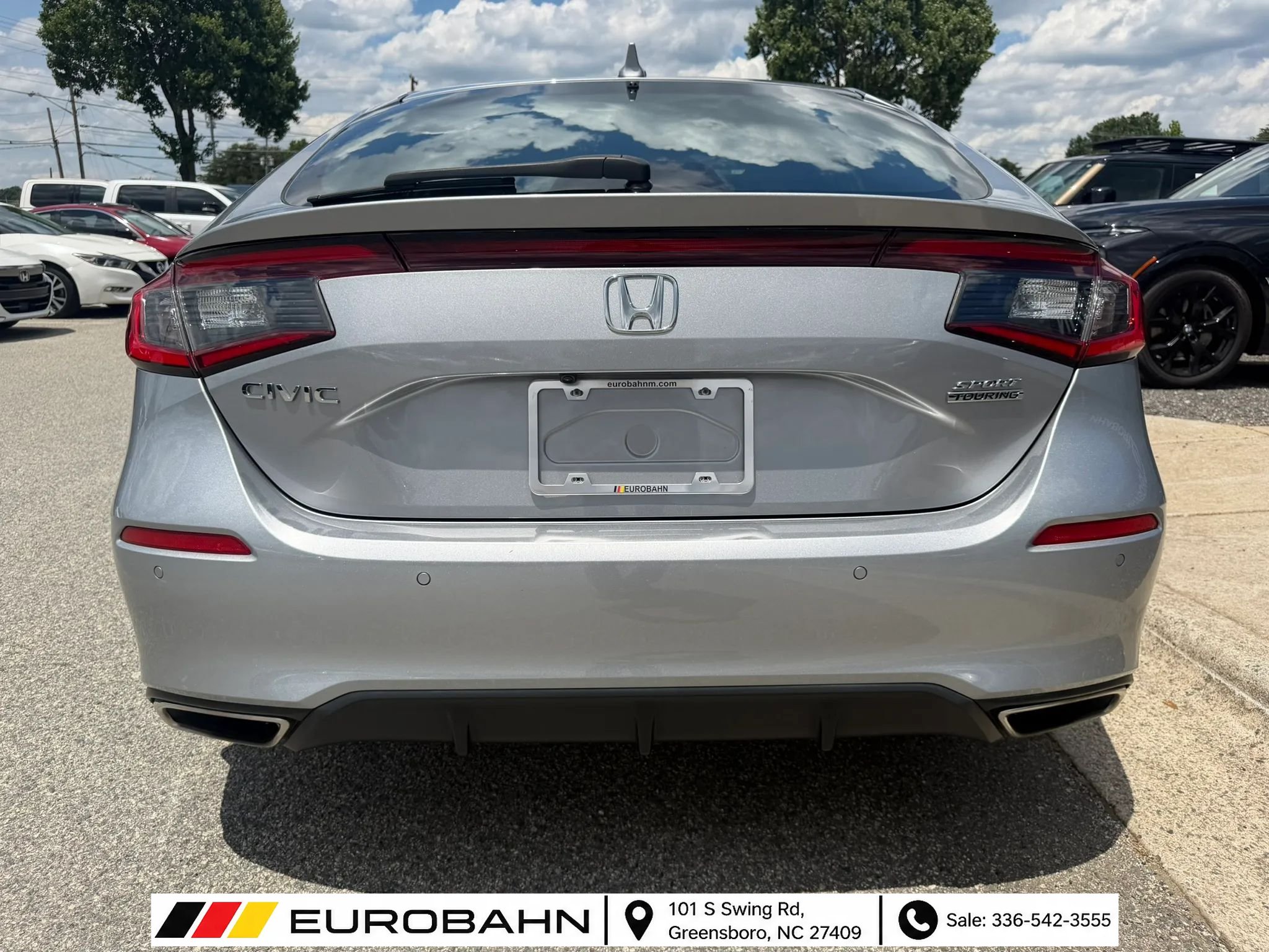 Used 2022 Honda Civic Sport Touring image 4