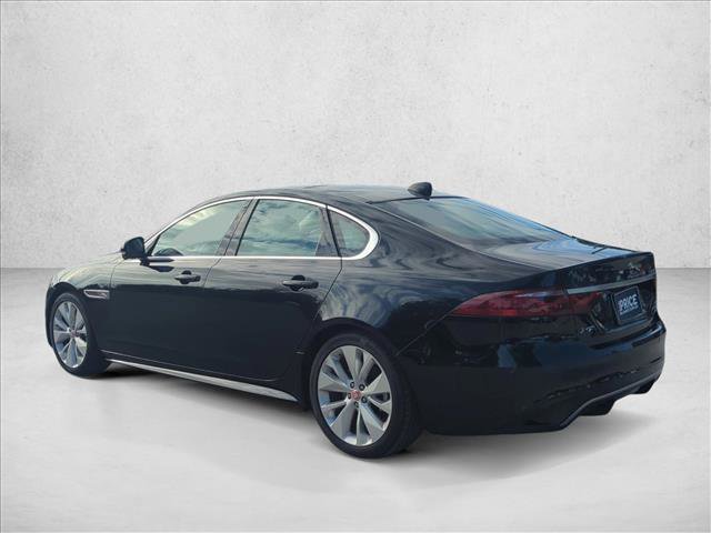 Used 2021 Jaguar XF R-Dynamic SE image 7