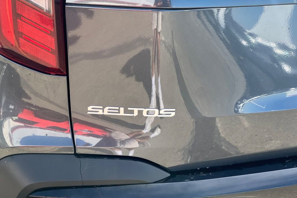 Used 2024 Kia Seltos S image 28