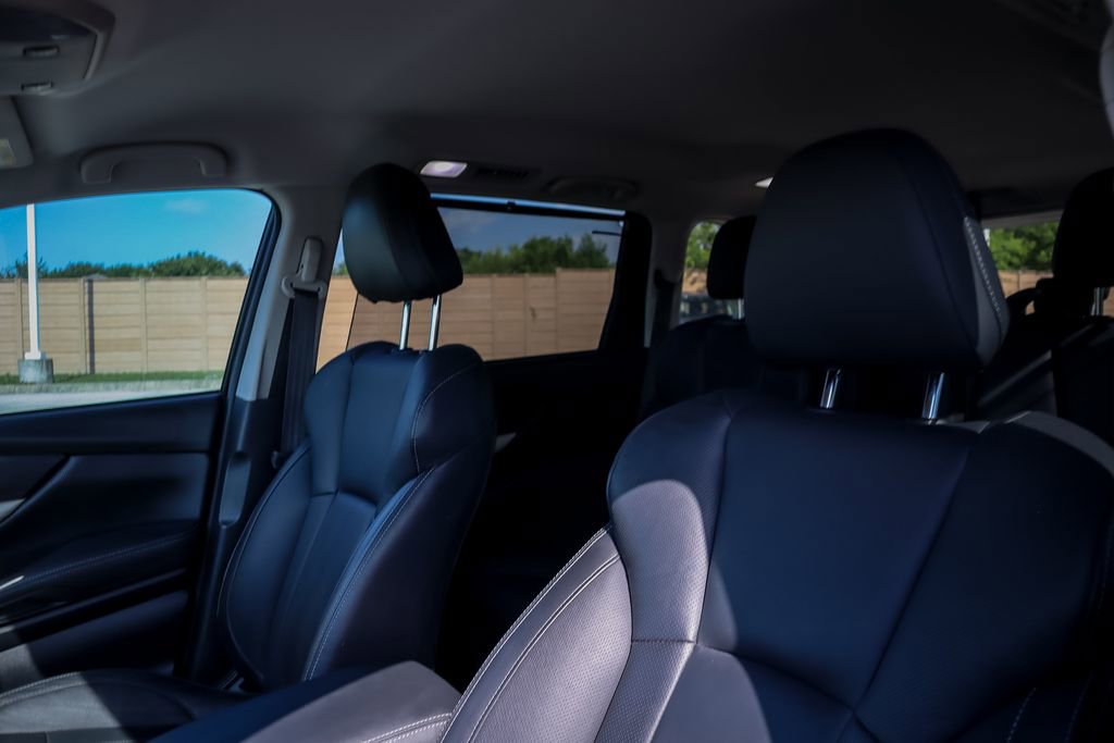 Used 2022 Subaru Ascent Limited w/ Popular Package #2A image 10