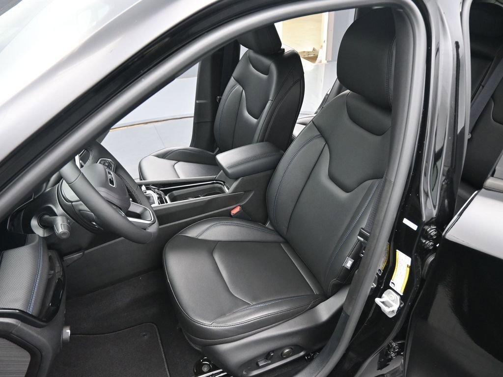 New 2026 Jeep Compass Limited image 11