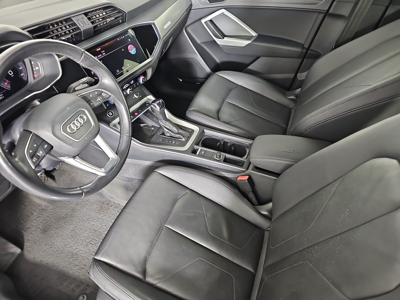 Used 2023 Audi Q3 2.0T Premium Plus AWD/4WD image 16