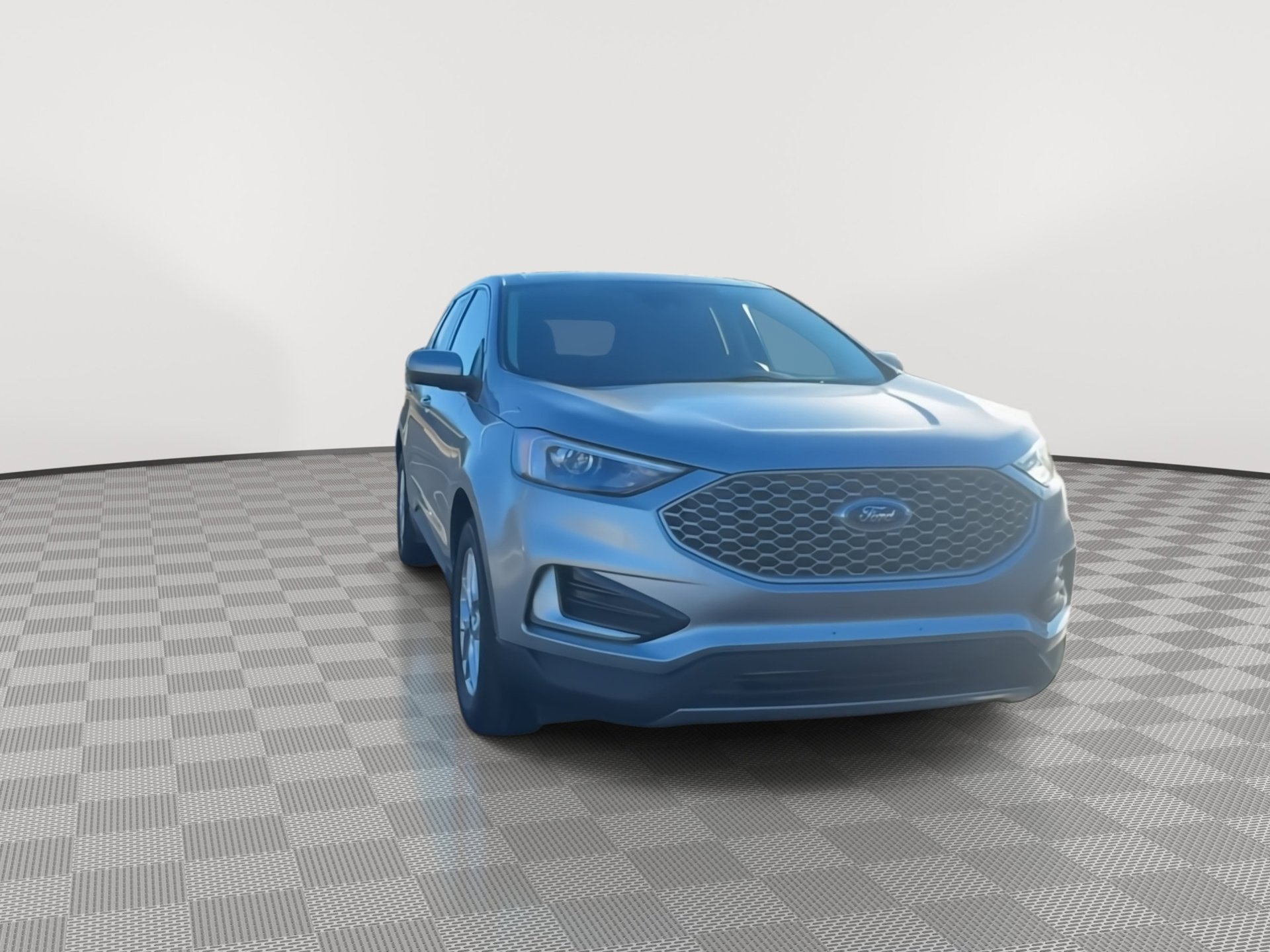 Used 2024 Ford Edge SEL image 2