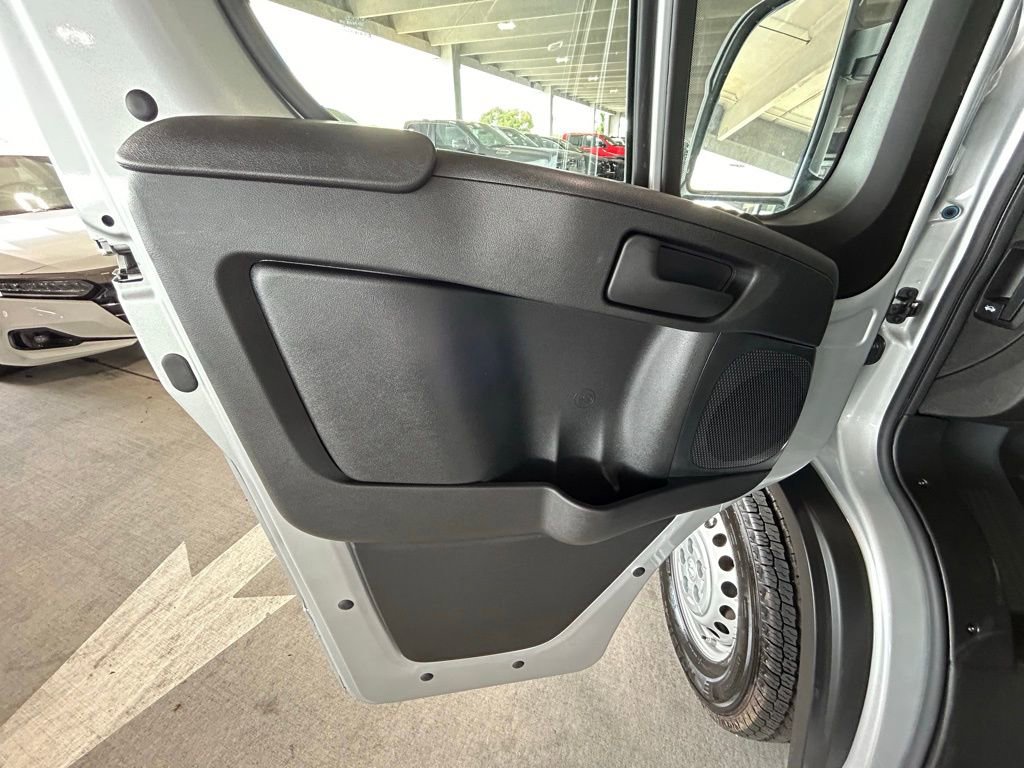 Used 2025 RAM ProMaster 1500 FWD image 34