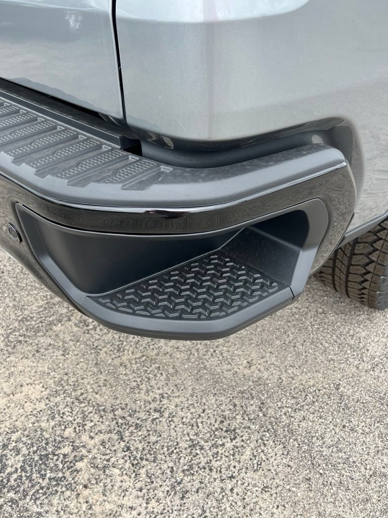 New 2026 Chevrolet Silverado 1500 LT Trail Boss w/ LT Trail Boss Premium Package AWD/4WD image 9