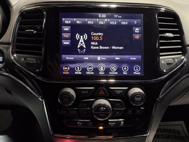 Used 2019 Jeep Grand Cherokee Overland AWD/4WD image 39