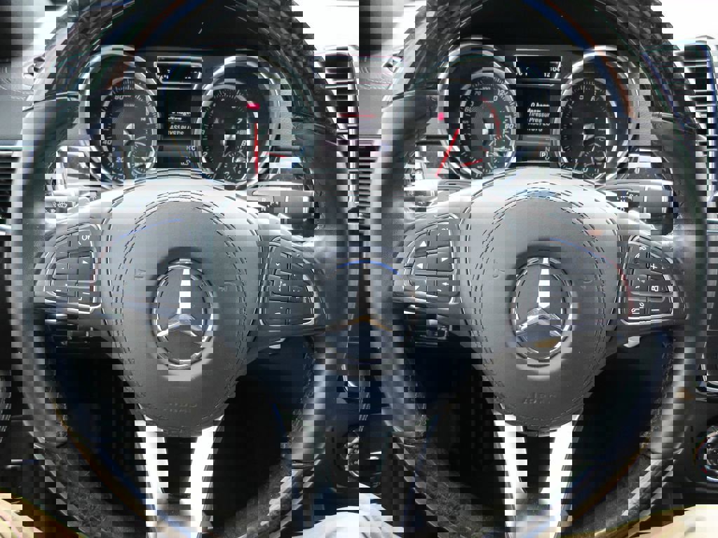 Used 2019 Mercedes-Benz GLS 450 4MATIC image 24