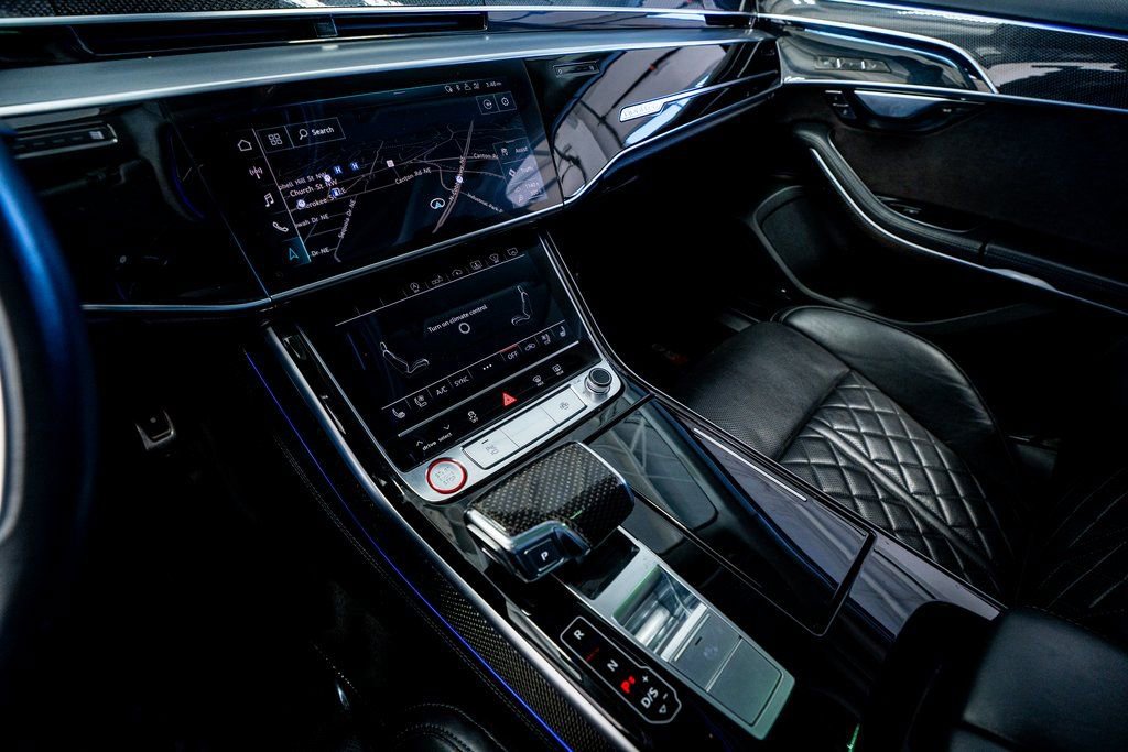 Used 2020 Audi S8 L w/ S8 Executive Package image 44