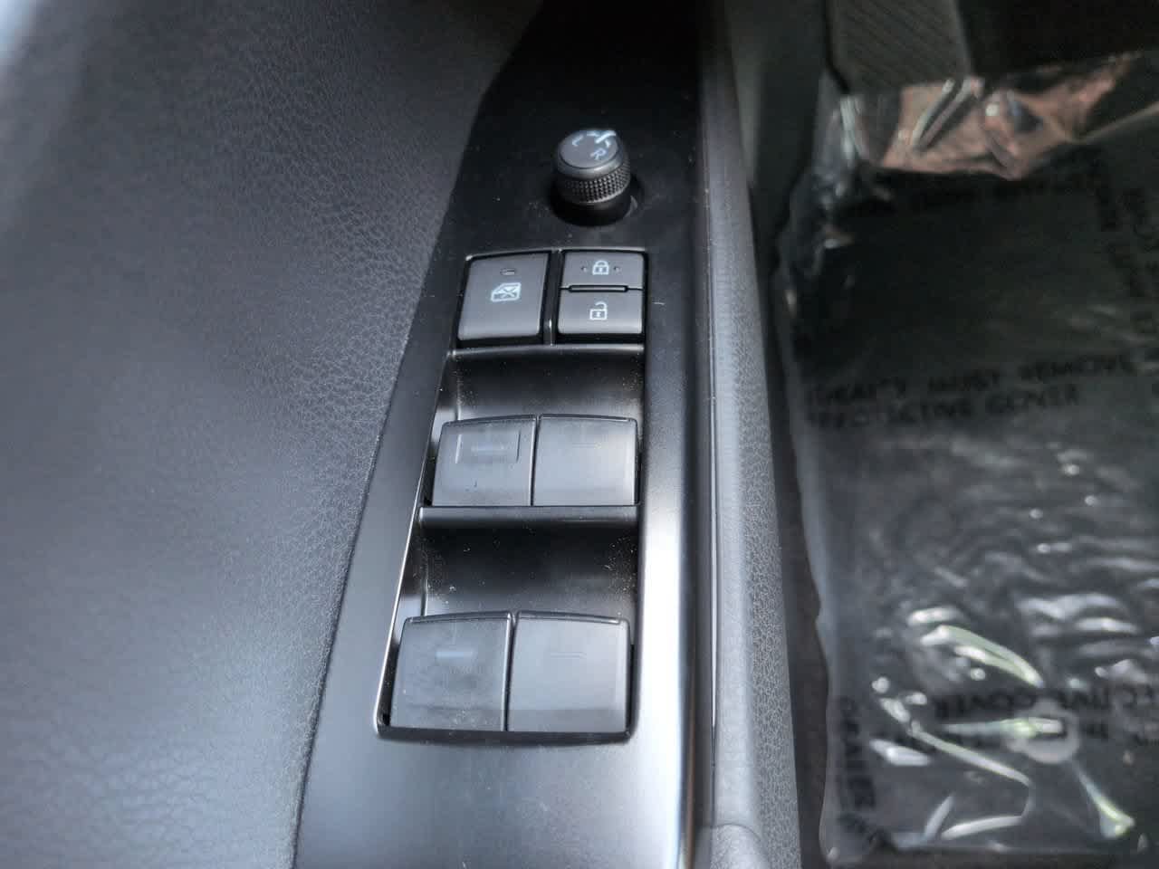 Certified 2026 Toyota Camry SE FWD image 21
