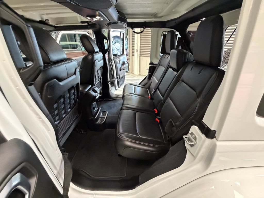 Used 2022 Jeep Wrangler Unlimited Rubicon w/ Trailer Tow Package AWD/4WD image 56