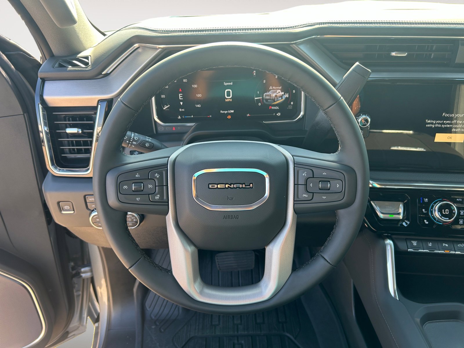 New 2026 GMC Sierra 2500 Denali w/ Denali Reserve Package image 13