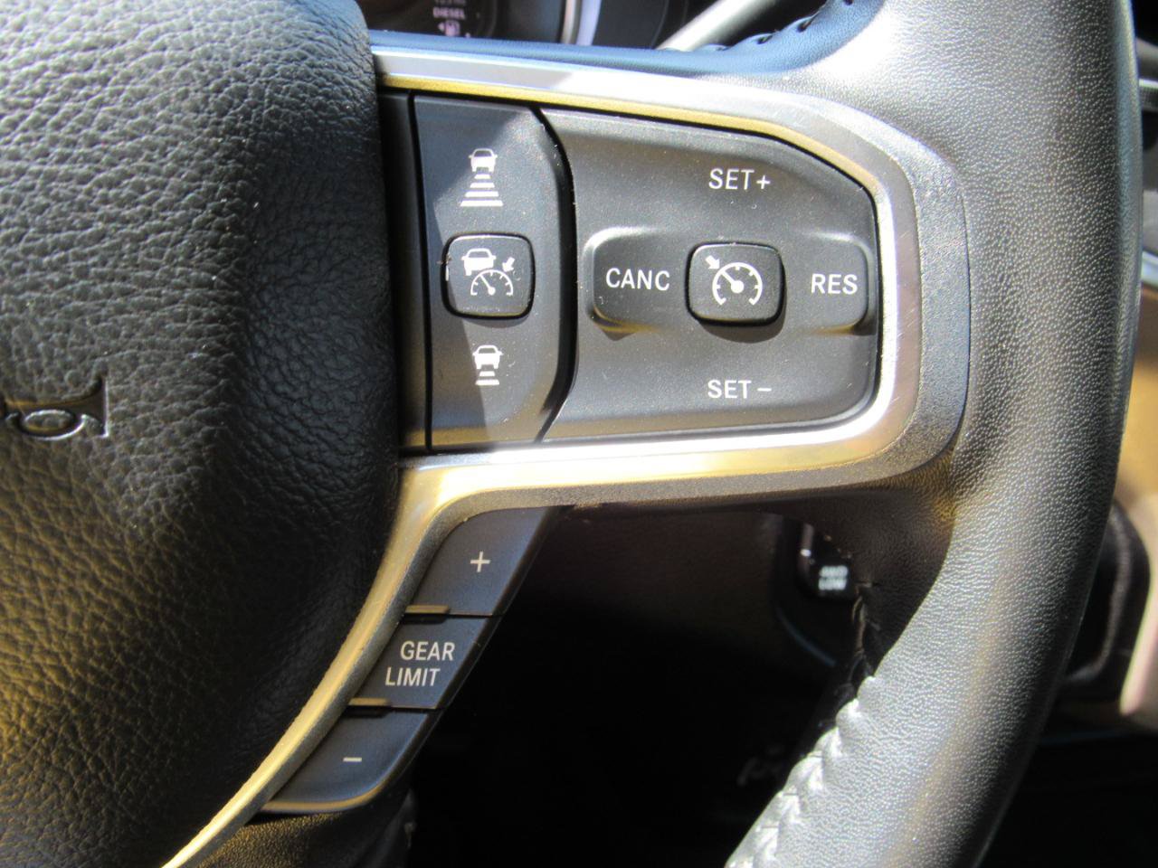 Used 2024 RAM 2500 Laramie w/ Safety Group AWD/4WD image 24